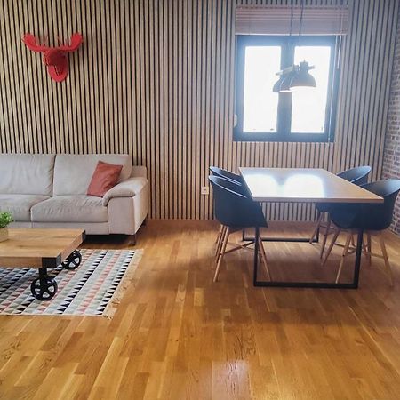 Apartments At Ljubovic Hill Park Подгорица Екстериор снимка