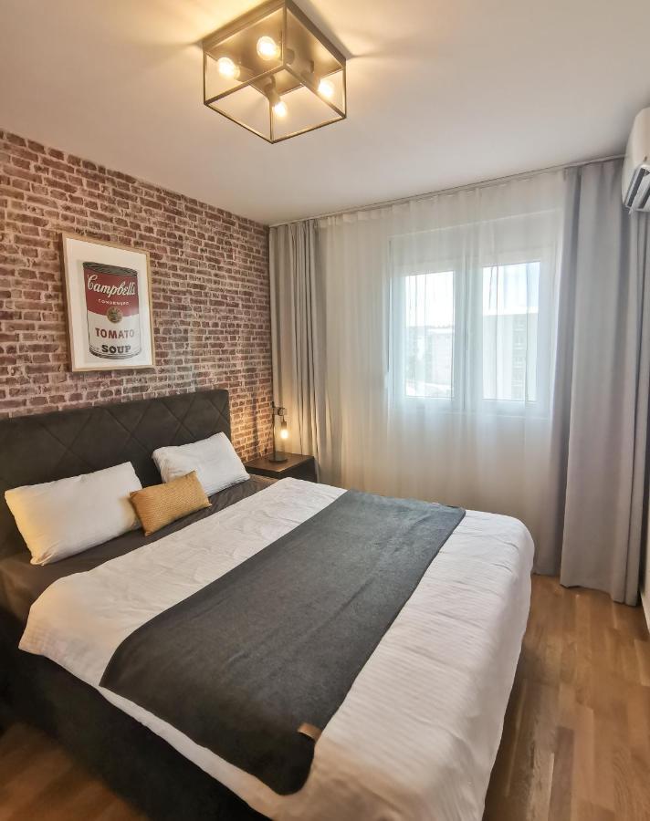 Apartments At Ljubovic Hill Park Подгорица Екстериор снимка