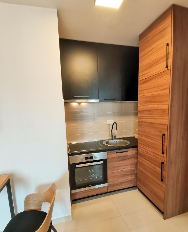 Apartments At Ljubovic Hill Park Подгорица Екстериор снимка