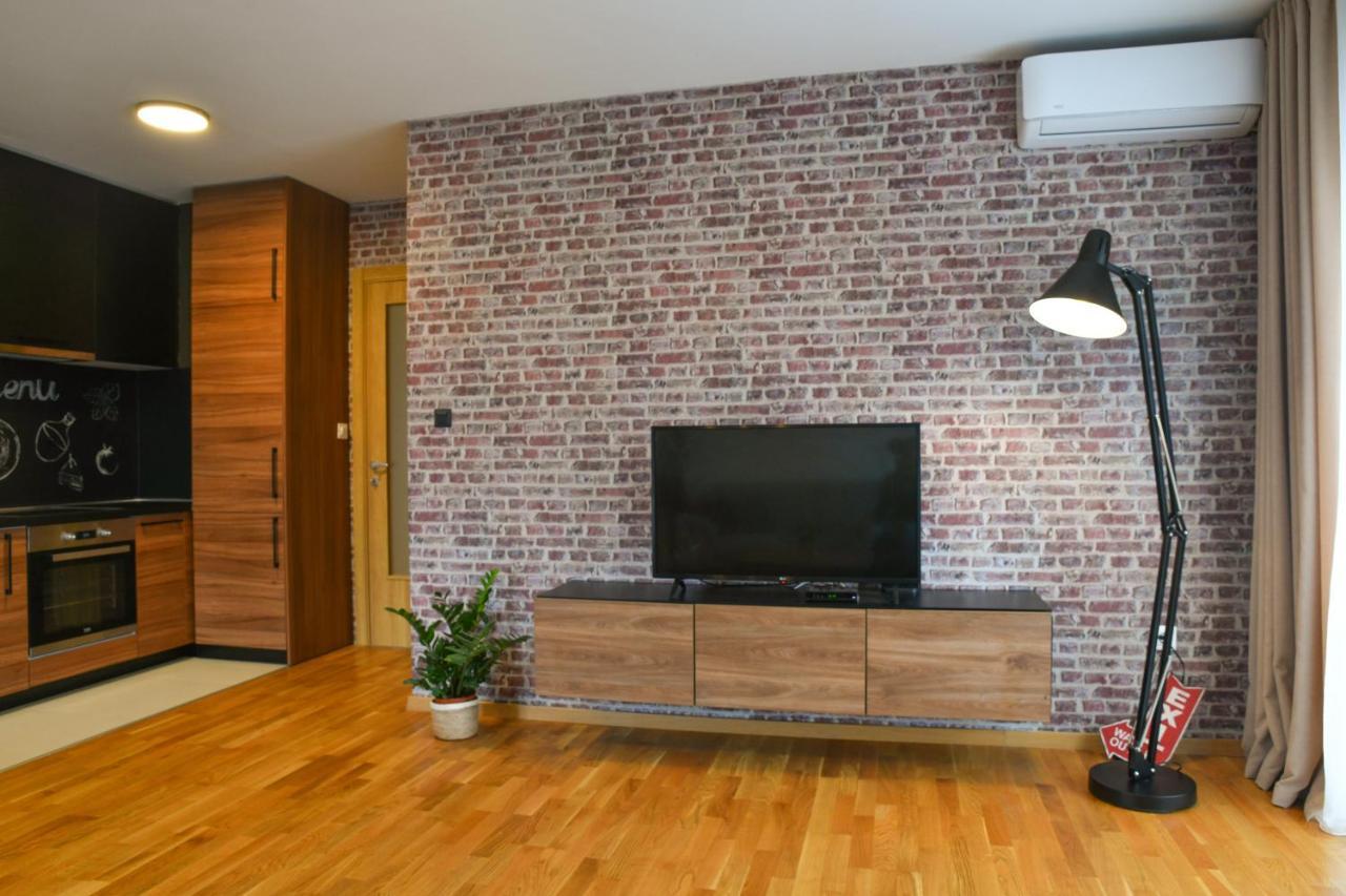 Apartments At Ljubovic Hill Park Подгорица Екстериор снимка